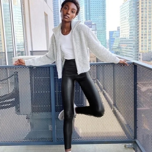 Wilfred Pants - Aritzia Wilfred Free Leather Leggings High Rise Black